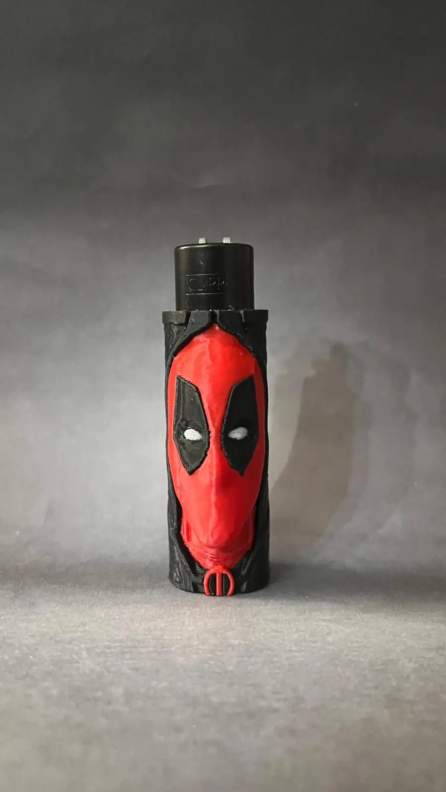 Deadpool Clipper Çakmak – Dark Legends Koleksiyonu